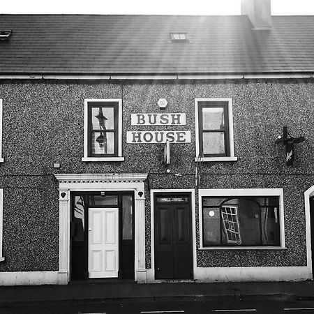 Bush House Accommodation - The Diamond Bushmills Exterior photo
